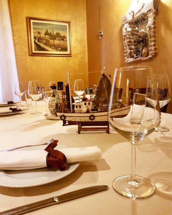 Laco De Pelagius Rooms Novigrad Istria Exterior foto